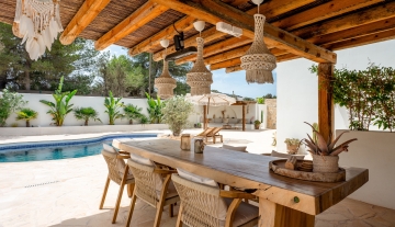 Resa Estates port des Torrent sale koop finca Ibiza terrace .jpg